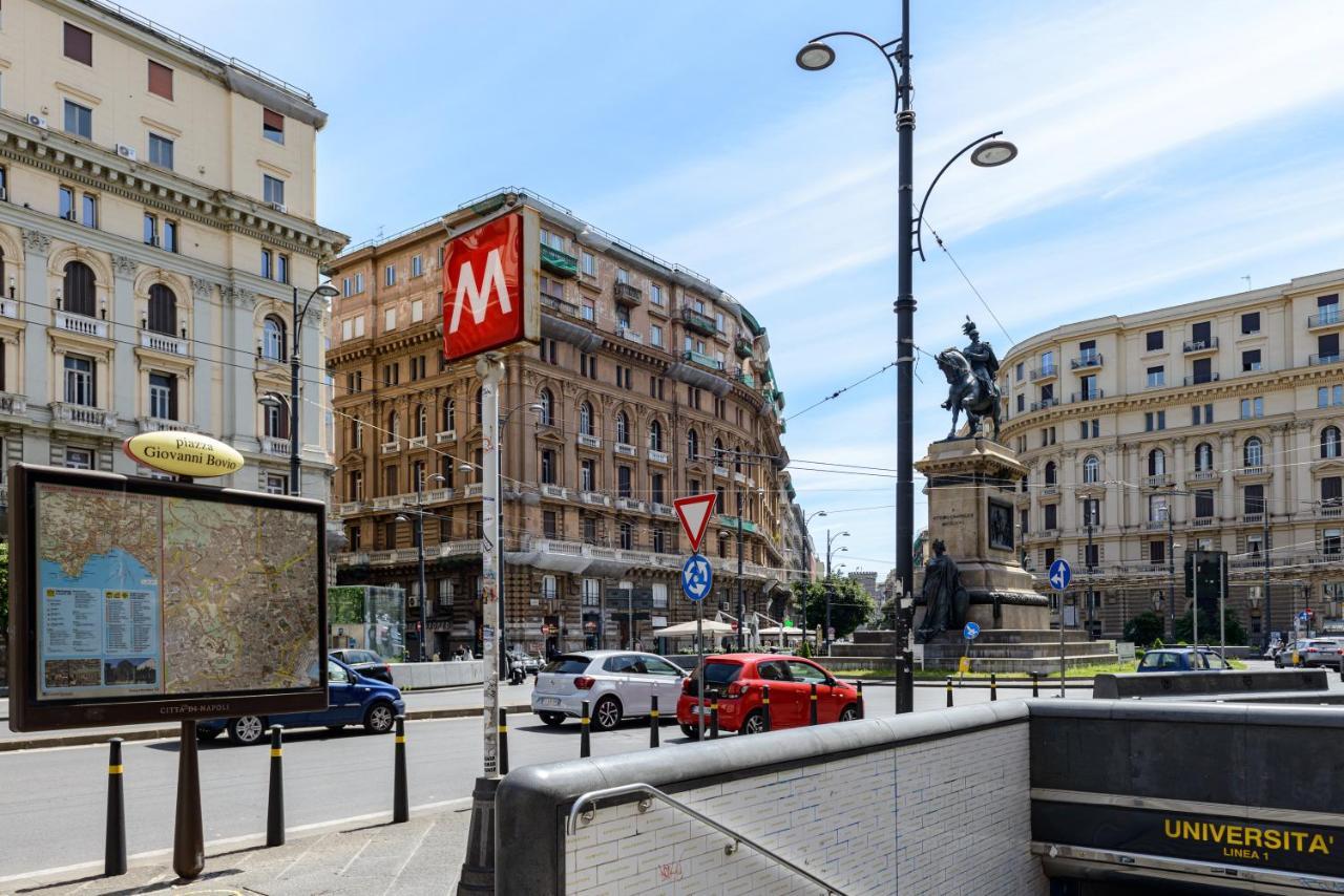 Готель Napoliving Екстер'єр фото