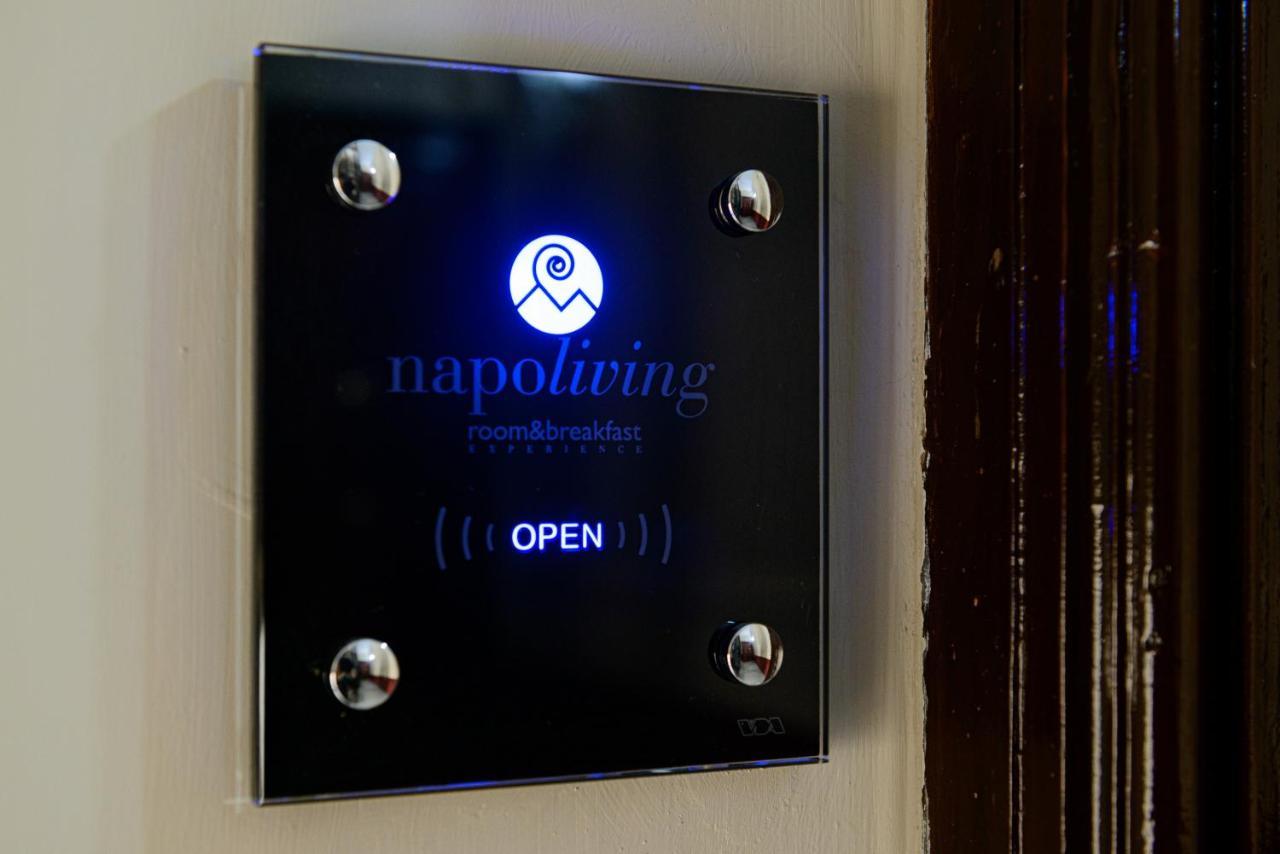 Готель Napoliving Екстер'єр фото